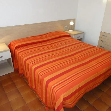 Flat With Terrace Appartamento *