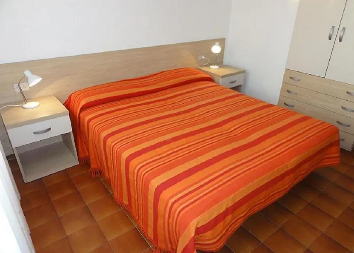 Flat With Terrace Διαμέρισμα *